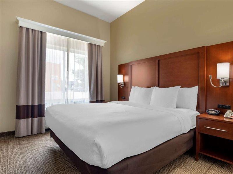 Comfort Suites West Dallas - Cockrell Hill Esterno foto