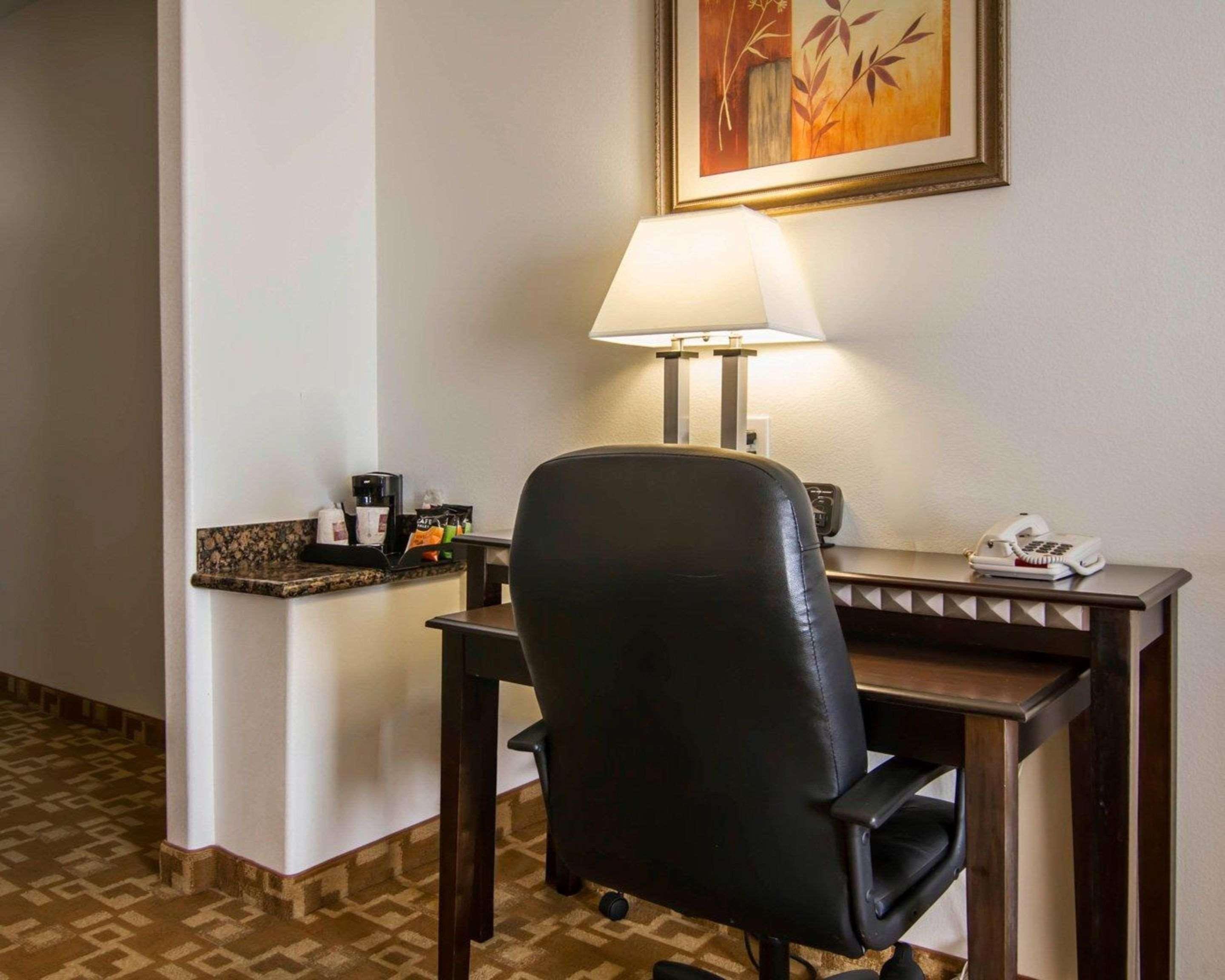 Comfort Suites West Dallas - Cockrell Hill Esterno foto