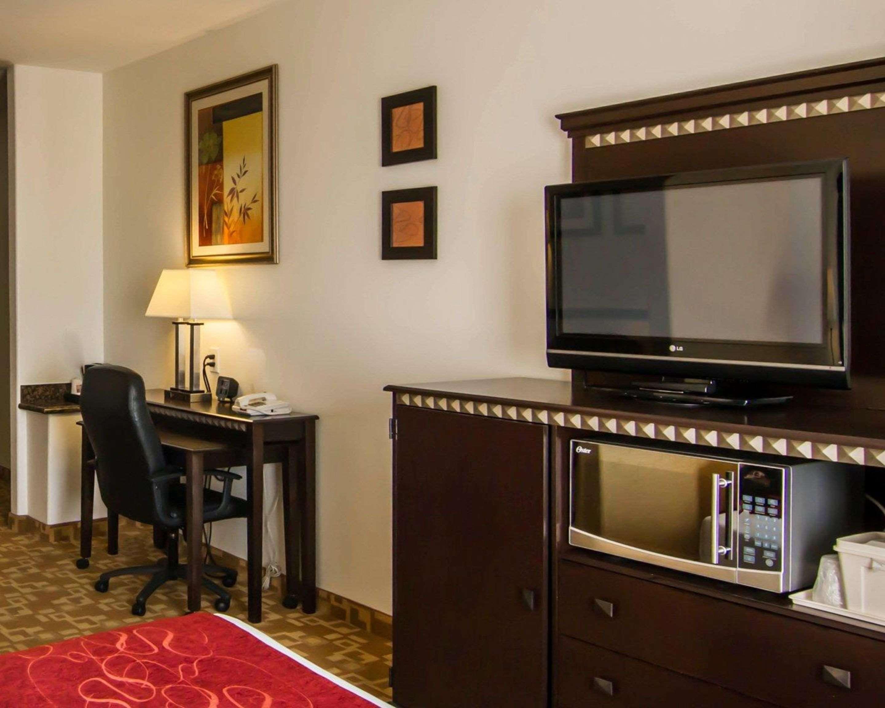 Comfort Suites West Dallas - Cockrell Hill Esterno foto